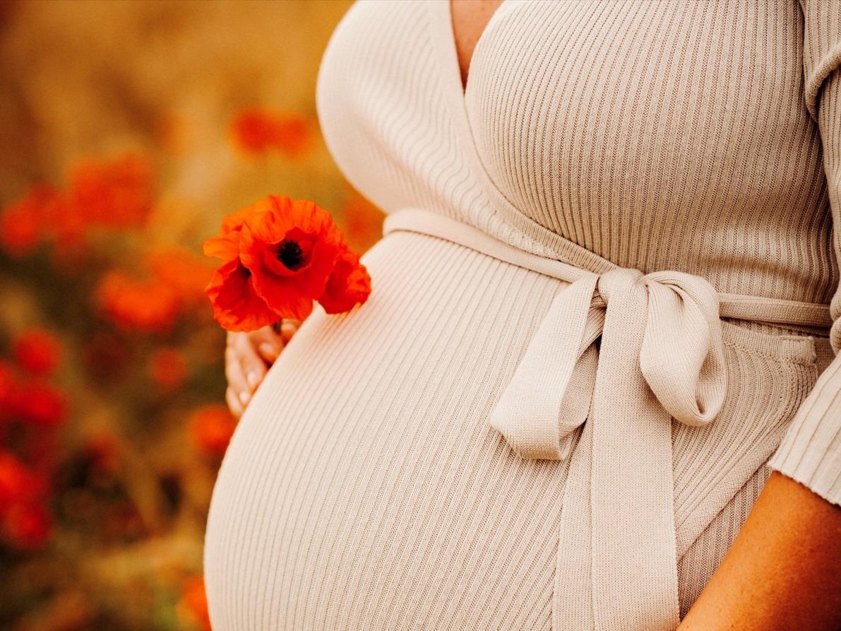 The Ultimate Guide to Pregnancy Skincare | Picking Safe and Gentle Products to Keep You Glowing (Whilst Caring for Bub)