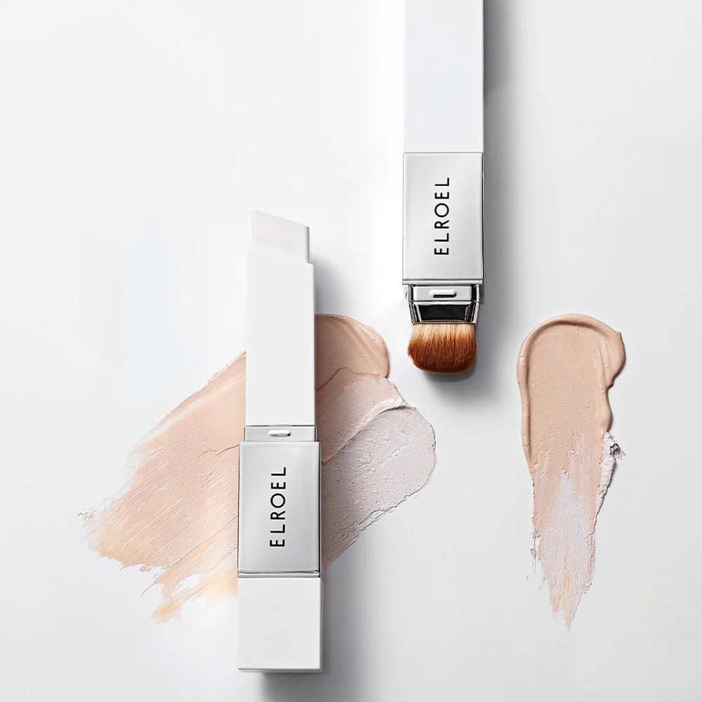Elroel Blanc Cover Cream Stick smear on white surface