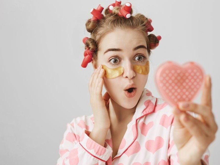 Top 10 Valentine’s Gifts for Your Beloved | Korean Beauty Giftsets in Australia