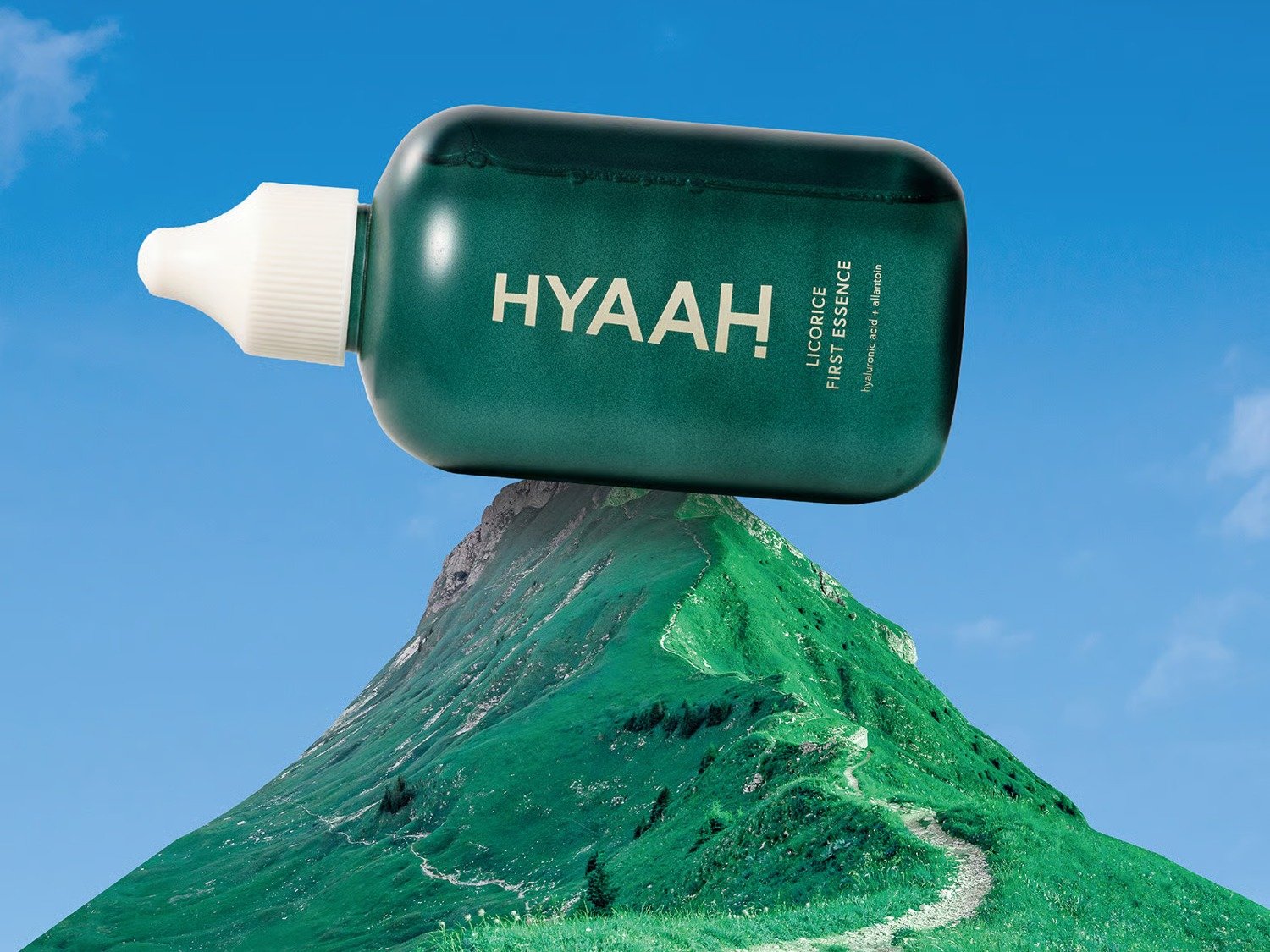 HYAAH Licorice First Essence Review - Deep Healing for Acne