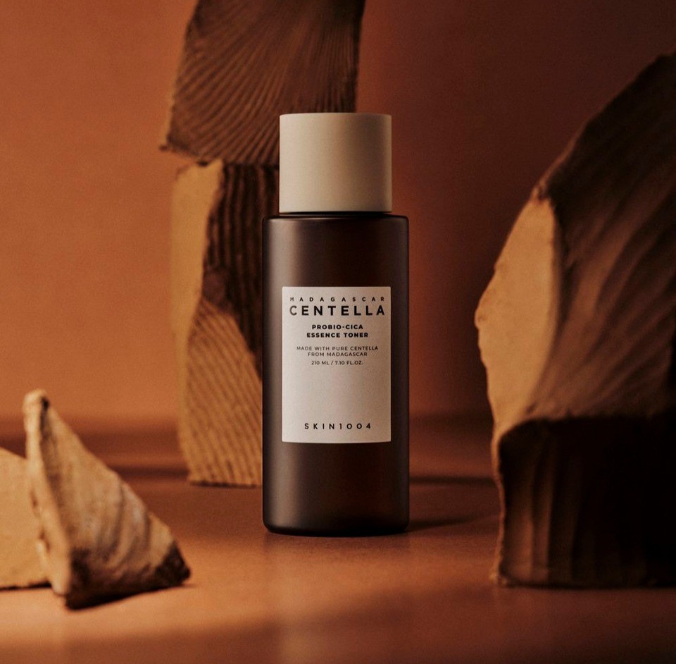 Skin1004 Madagascar Centella Probio-Cica Essence Toner