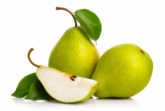 Pears in a pile, with cut slices
