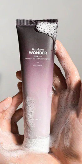 Haruharu Wonder Black Rice Moisture 5.5 Soft Cleansing Gel