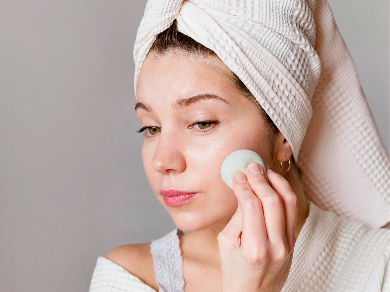 The 4-2-4 Method of Korean Cleansing – How to Do it Correctly